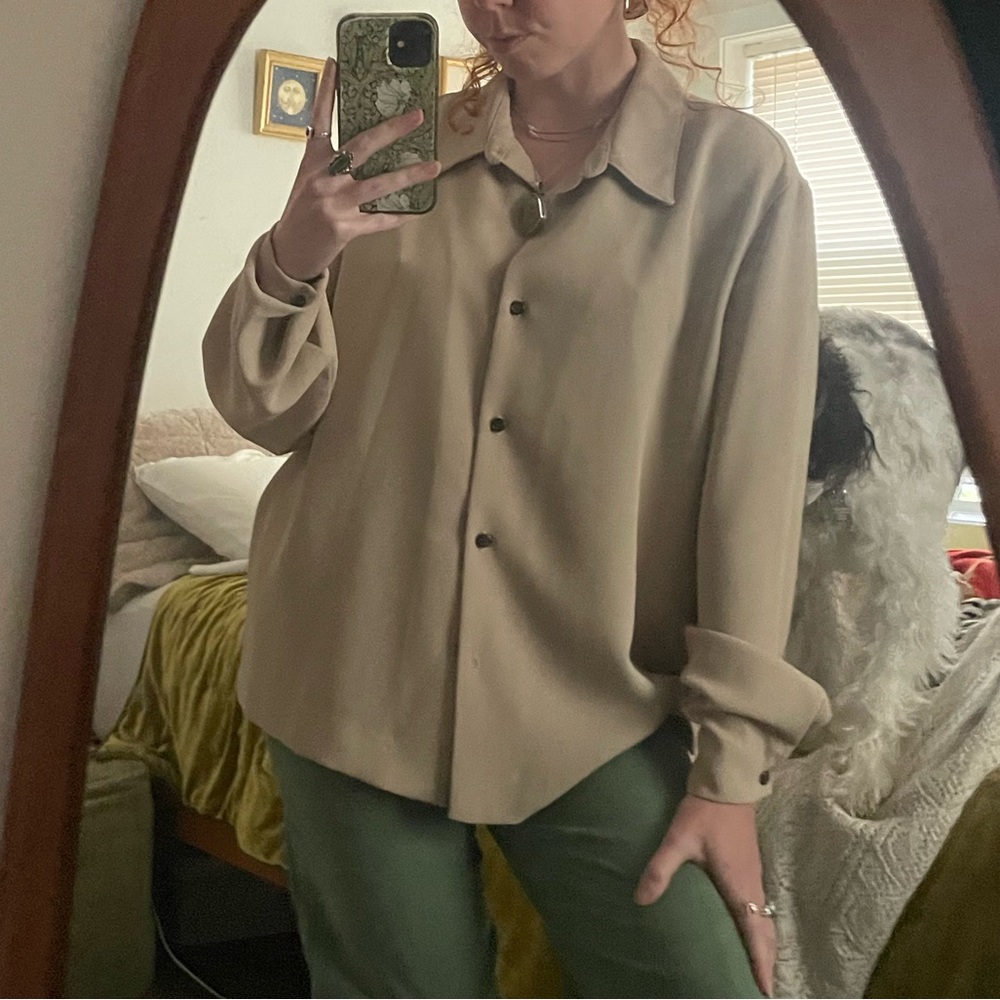 Women's Vintage Beige Button-Up Top